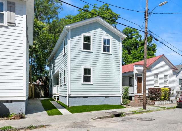 Property at 15 H Street St, Charleston, SC 29403, 4 beds, 2.5 baths