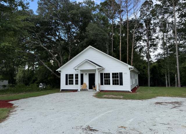 Property at 522 Miracle Dr, Eutawville, SC 29048, 3 beds, 2 baths