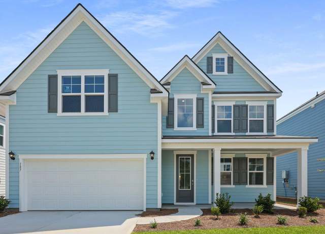 Property at 187 E Pinckney St, Summerville, SC 29485, 4 beds, 2.5 baths