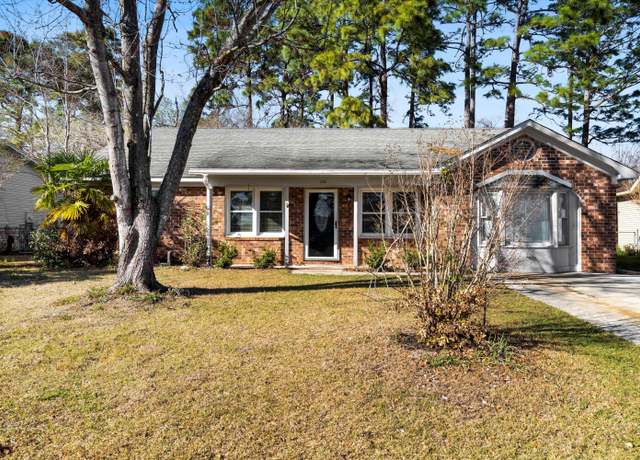 Property at 110 Ruffin Rd, Summerville, SC 29486, 4 beds, 1.5 baths