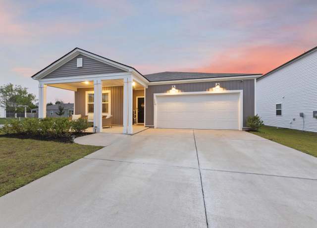 Property at 286 W Bradford Pointe Dr, Summerville, SC 29486, 4 beds, 2 baths