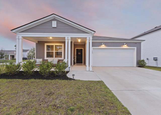 Property at 286 W Bradford Pointe Dr, Summerville, SC 29486, 4 beds, 2 baths