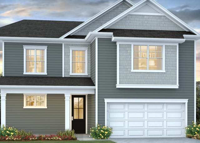 Property at 191 E Pinckney St, Summerville, SC 29485, 4 beds, 2.5 baths