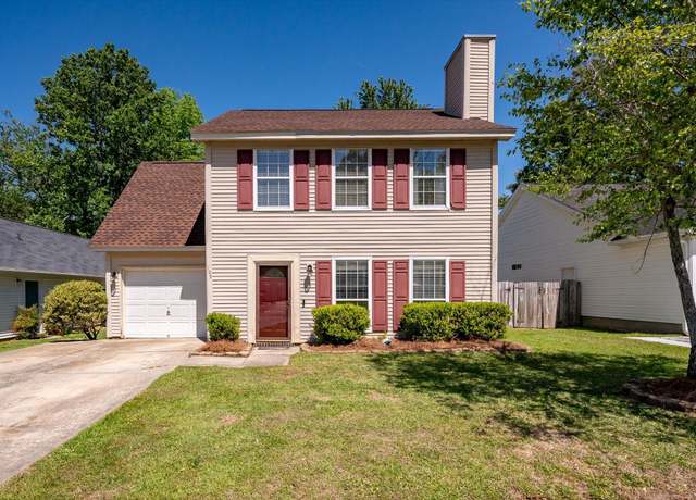 Property at 109 E Hartwick Ln, Goose Creek, SC 29445, 3 beds, 2.5 baths