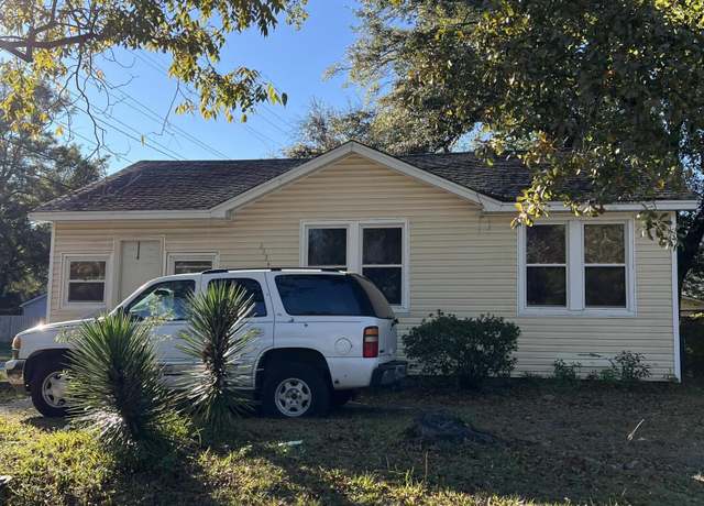 Property at 2334 Sorentrue Ave, North Charleston, SC 29405, 3 beds, 1 bath