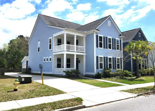 Property at 1984 Shadetree Blvd, Johns Island, SC 29455, 5 beds, 3.5 baths