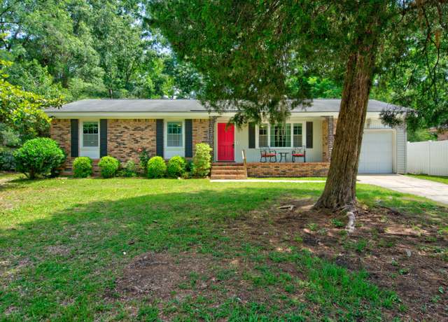 Property at 7 Azalea Ct, Goose Creek, SC 29445, 3 beds, 2 baths