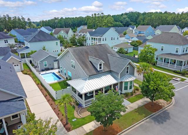 Property at 457 Watergrass Way, Summerville, SC 29485, 4 beds, 2.5 baths
