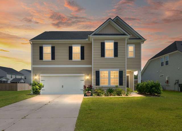 Property at 320 Blue Shadows Ct, Summerville, SC 29486, 4 beds, 2.5 baths