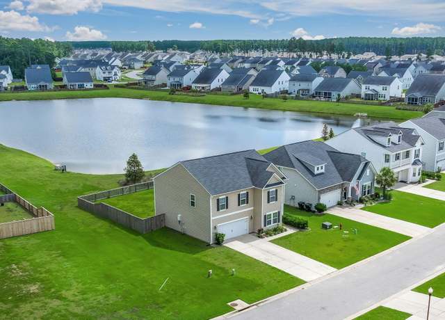 Property at 320 Blue Shadows Ct, Summerville, SC 29486, 4 beds, 2.5 baths