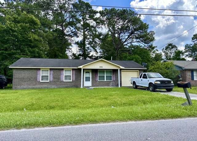Property at 9880 Berrywood Dr, Ladson, SC 29456, 3 beds, 1 bath