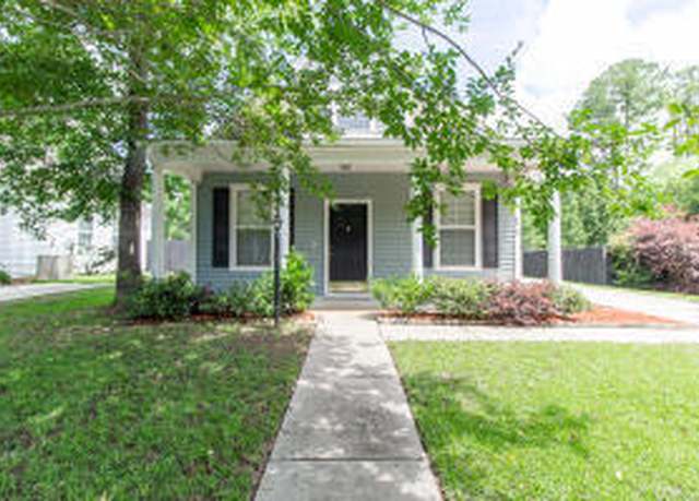 Property at 4818 Holly Berry Ln, Summerville, SC 29485, 3 beds, 2 baths