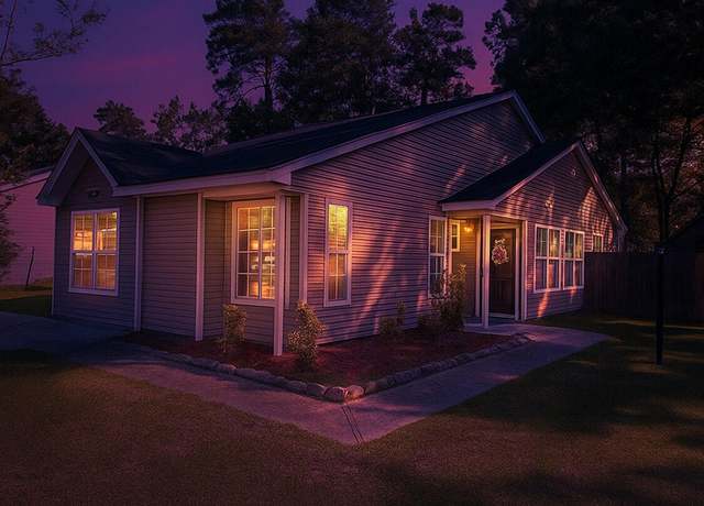 Property at 505 Hedge Way, Summerville, SC 29486, 3 beds, 2 baths