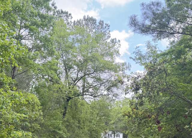Property at 470 Weans Rd, Walterboro, SC 29488, 3 beds, 2 baths