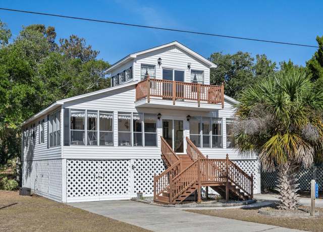 Property at 2305 Myrtle St, Edisto Beach, SC 29438, 3 beds, 2 baths