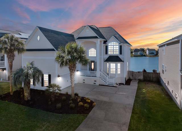 Property at 1124 Clearspring Dr, Charleston, SC 29412, 4 beds, 3.5 baths