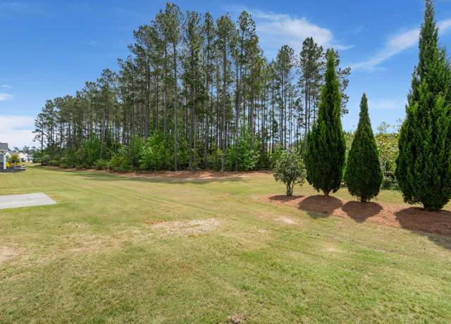 Property at 423 Four Seasons Blvd, Summerville, SC 29486, 2 beds, 2 baths