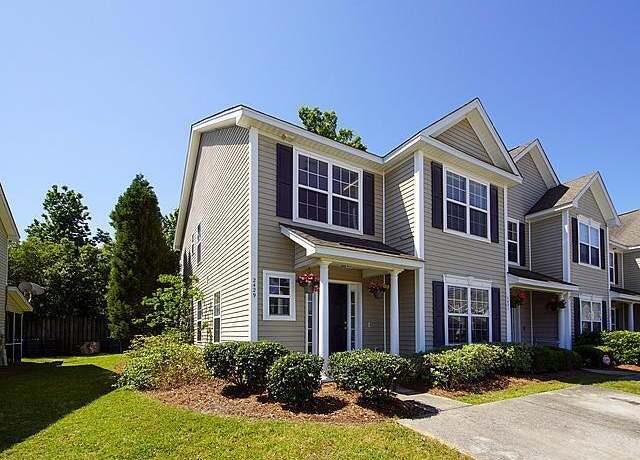 Property at 2429 Scholar Ln, North Charleston, SC 29406, 4 beds, 2.5 baths