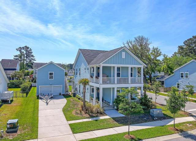 Property at 2545 Hatch Dr, Johns Island, SC 29455, 5 beds, 3.5 baths