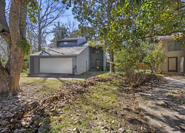 Property at 9 Stallion Ct, Charleston, SC 29407, 3 beds, 2.5 baths