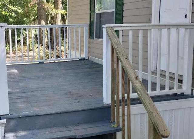 Property at 1110 Wilhite Dr, Ladson, SC 29456, 3 beds, 2 baths