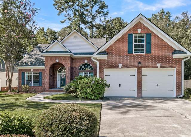 Property at 105 Summer Ridge Dr, Summerville, SC 29485, 4 beds, 2 baths