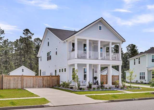 Property at 435 Woodgate Way, Summerville, SC 29485, 5 beds, 3.5 baths