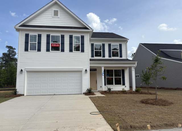 Property at 214 Palfrey Dr, Ridgeville, SC 29472, 4 beds, 2.5 baths