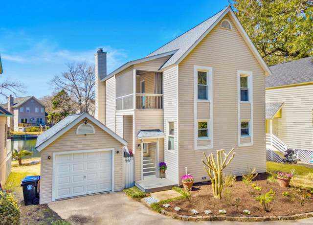 Property at 777 Lake Frances Dr, Charleston, SC 29412, 3 beds, 2.5 baths