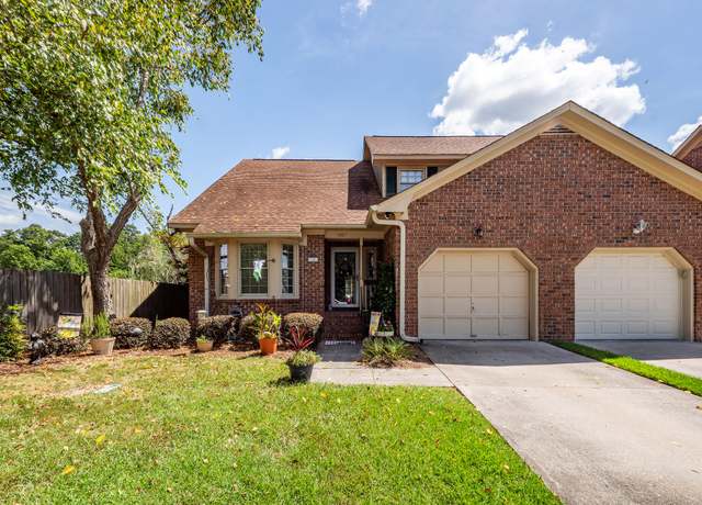 Property at 1301 Audubon Ct, Summerville, SC 29485, 3 beds, 2.5 baths