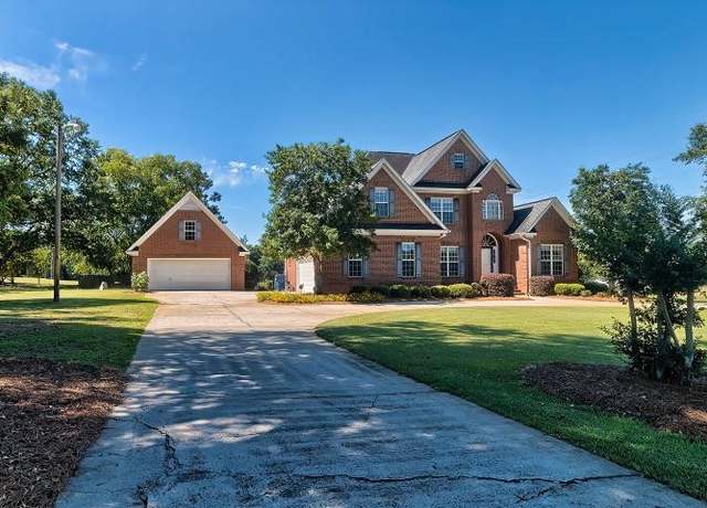 Property at 2587 Griffith Dr, Orangeburg, SC 29118, 3 beds, 2.5 baths