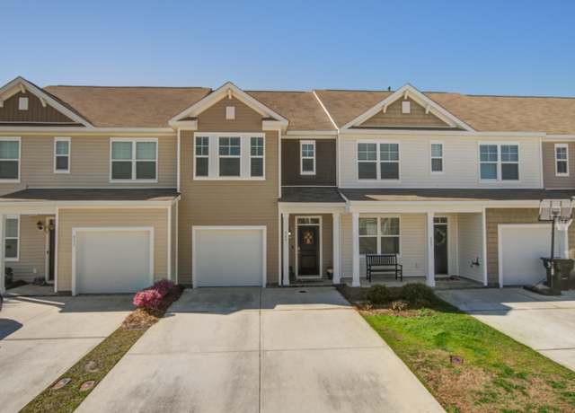 Property at 509 Nadir Ct, Summerville, SC 29486, 3 beds, 2.5 baths