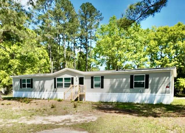 Property at 204 Podium Road Rd, Cordova, SC 29039, 5 beds, 3 baths