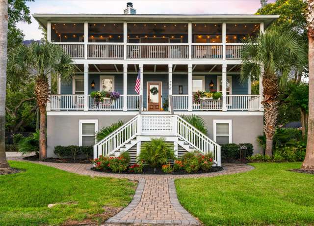 Property at 776 Grimsley Dr, Charleston, SC 29412, 4 beds, 3.5 baths