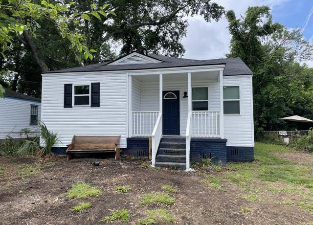 Property at 2327 Bailey Dr, North Charleston, SC 29405, 3 beds, 2 baths