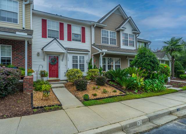 Property at 130 Hornby Cir, Goose Creek, SC 29445, 2 beds, 1.5 baths
