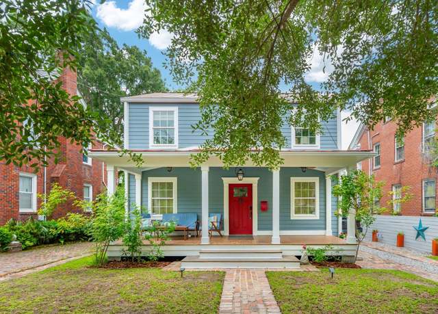 Property at 293 Grove St, Charleston, SC 29403, 4 beds, 2.5 baths