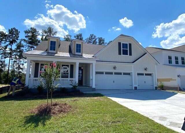 Property at 731 Maynard Ln, Summerville, SC 29486, 3 beds, 3 baths