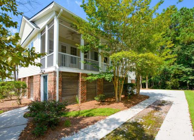 Property at 1717 Rivertowne Country Club Dr, Mount Pleasant, SC 29466, 3 beds, 2 baths