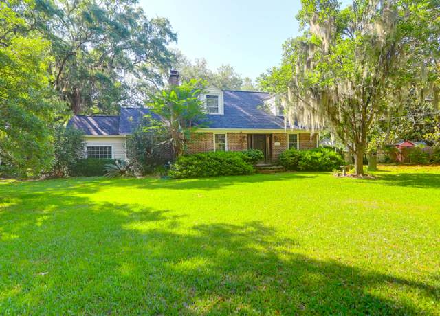 Property at 1521 Wren Ave, Mount Pleasant, SC 29464, 3 beds, 2.5 baths