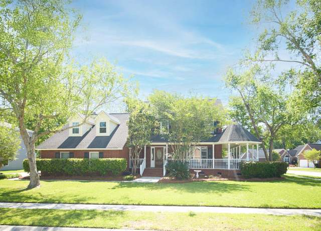 Property at 100 N Gateshead Xing, Goose Creek, SC 29445, 4 beds, 2.5 baths