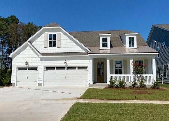 Property at 736 Maynard Ln, Summerville, SC 29486, 3 beds, 4 baths