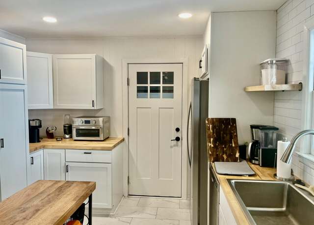 Property at 1866 Ashley Hall Rd, Charleston, SC 29407, 3 beds, 2 baths