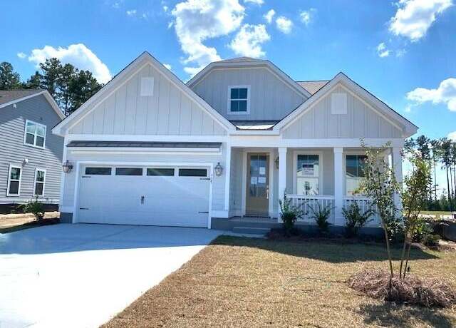 Property at 725 Maynard Ln, Summerville, SC 29486, 4 beds, 3.5 baths