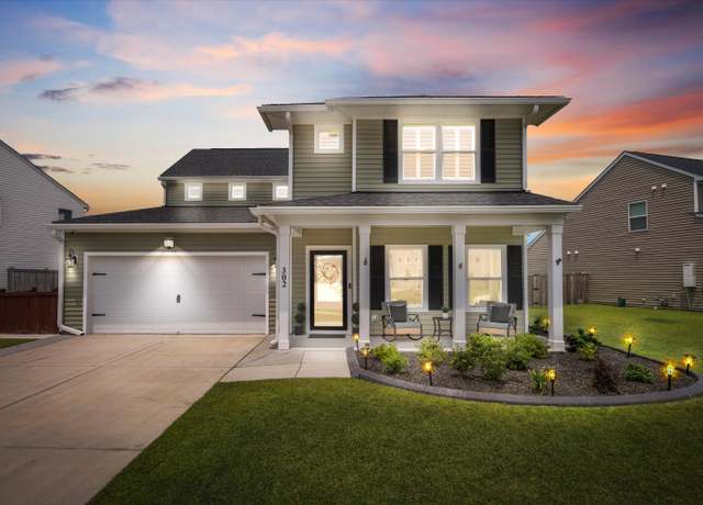 Property at 302 Lucca Dr, Summerville, SC 29486, 5 beds, 4 baths