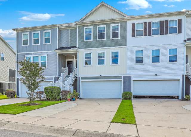 Property at 313 Lanyard St, Johns Island, SC 29455, 3 beds, 2.5 baths
