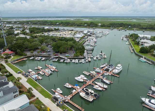 Property at 40 41st Ave Unit B 9, Isle Of Palms, SC 29451