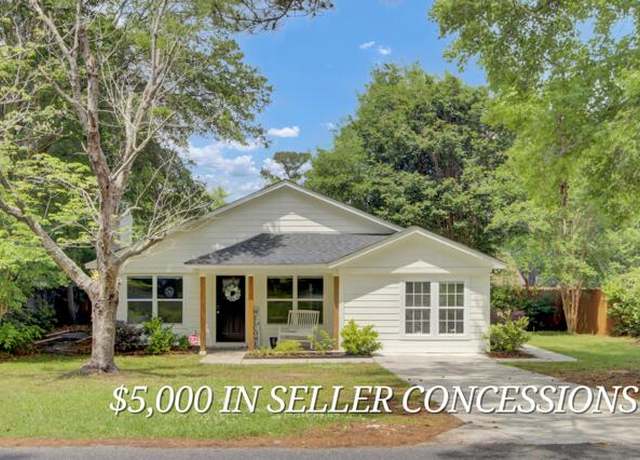 Property at 115 Ridge Rd, Summerville, SC 29485, 4 beds, 2 baths