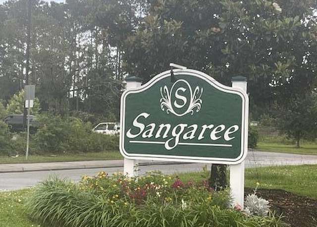 Property at 160 Lancashire Rd, Summerville, SC 29486, 4 beds, 1.5 baths