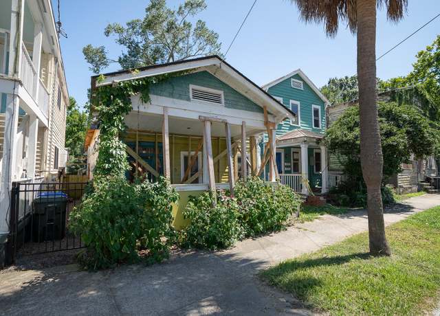 Property at 63 Nunan St, Charleston, SC 29403, 3 beds, 1 bath